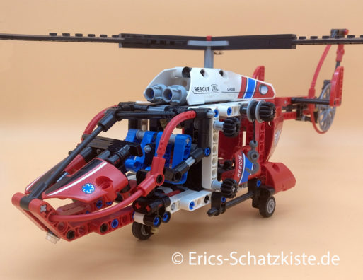 Lego® 8068 Technic Rescue Helicopter Rettungshubschrauber (Get it @ PLAY-BAY.de)