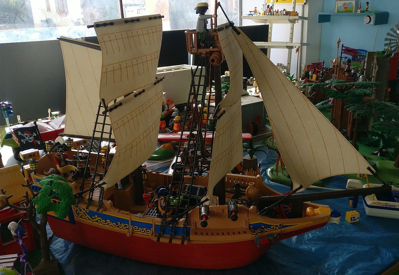 Playmobil® 4290 Großes Piraten-Tarnschiff / Large Pirate Ship (Get it @ PLAY-BAY.de)